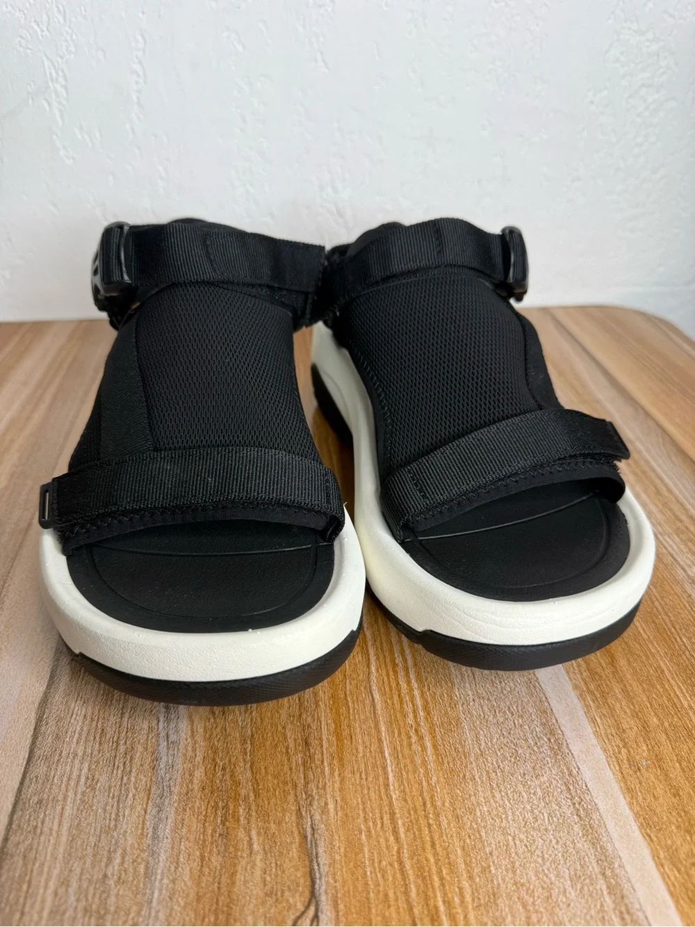 Teva Hurricane Ampsole Volt Sandals Black Platform Men’s Size 9 Women’s Size 11